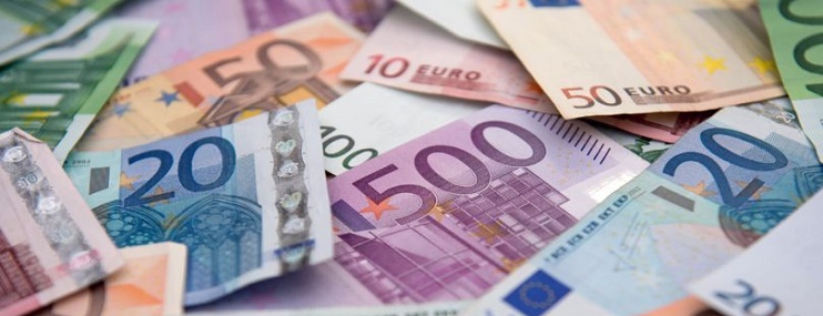 Курс евро «сорвал планку» в 69 рублей