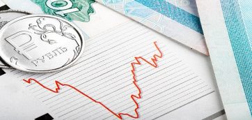 ЦБ РФ: реальный курс рубля сократился за месяц на 1,7%